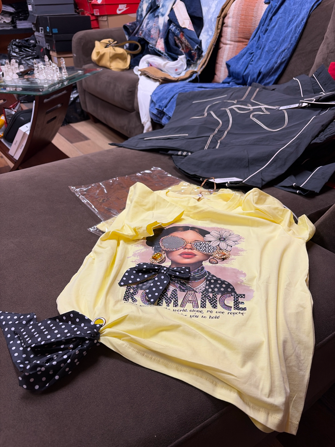 Lemon Luxe short sleeve tee