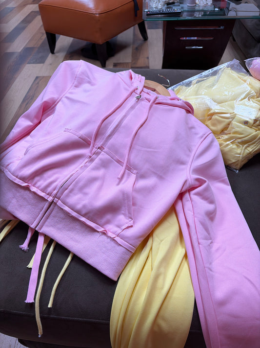 Sweet pink track suit