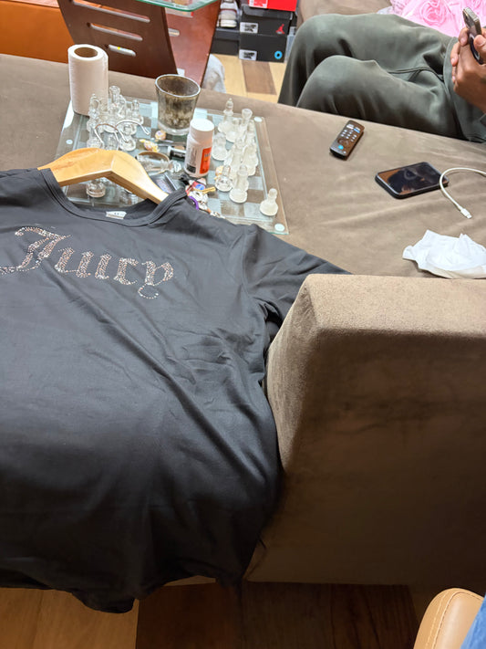 Juicy Black tee