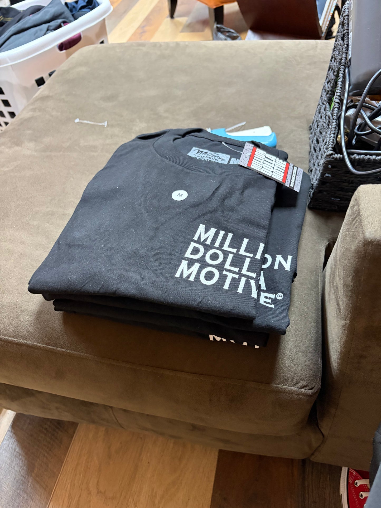 Milton Dollar Motive Tee