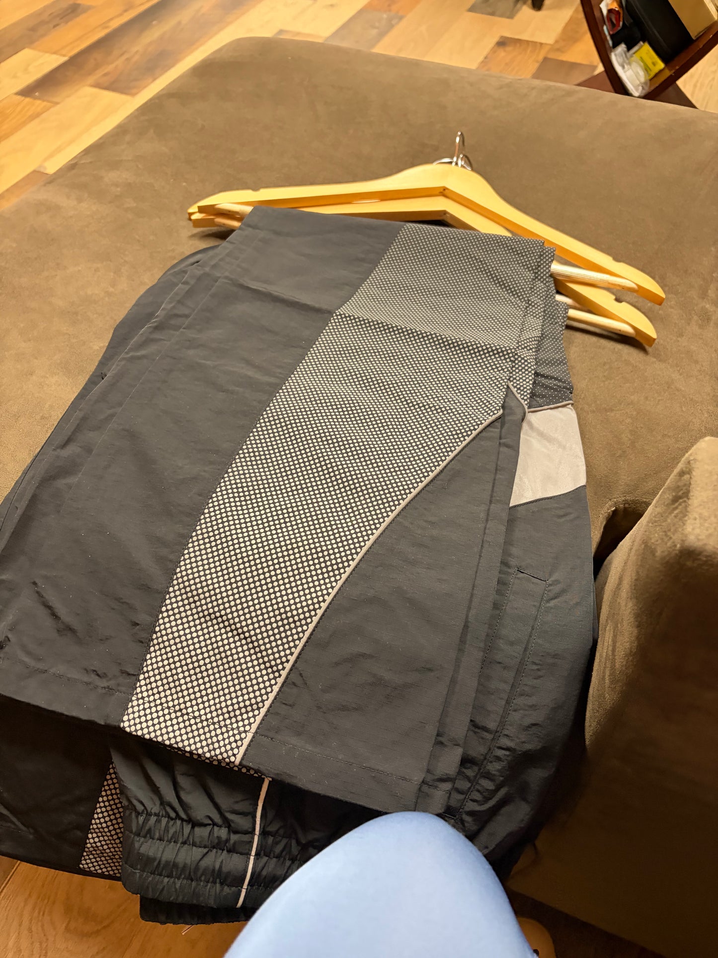 EPTM Nylon Black track pants/Gray  Polka Dots