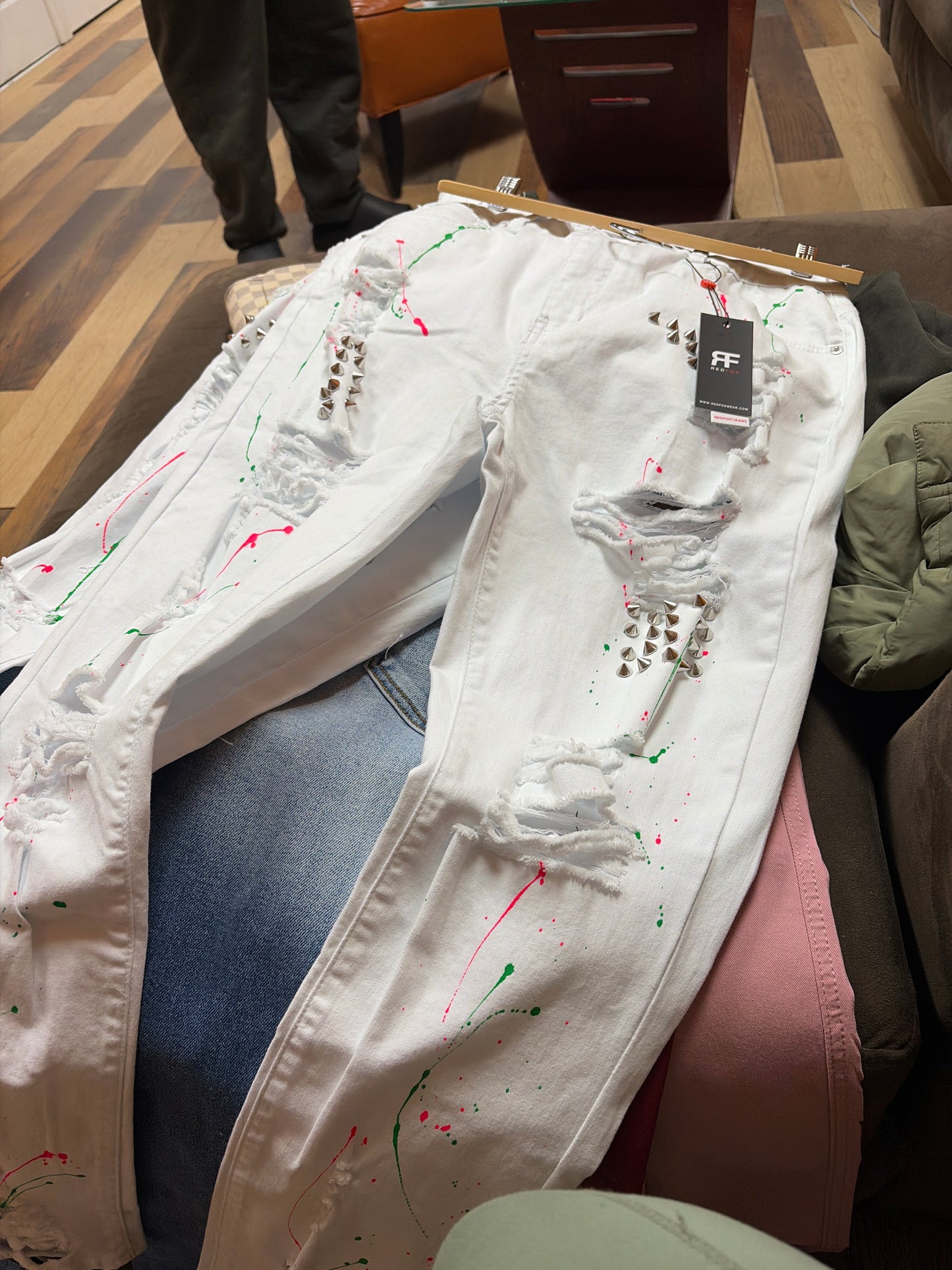 white studs pants